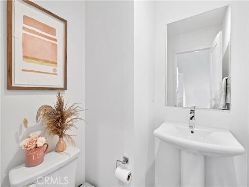 162  Placemark  , Irvine, CA