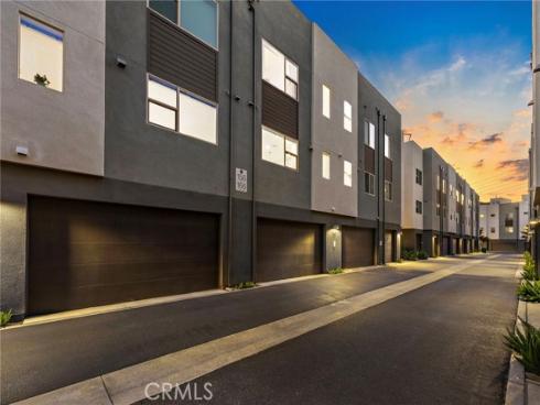 162  Placemark  , Irvine, CA