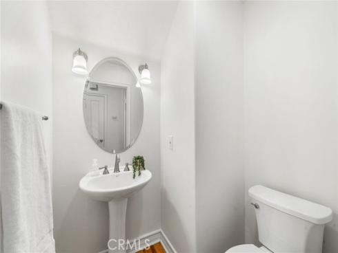 97  Rinaldi  , Irvine, CA