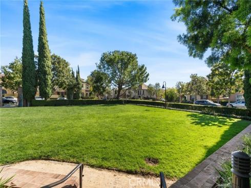 97  Rinaldi  , Irvine, CA