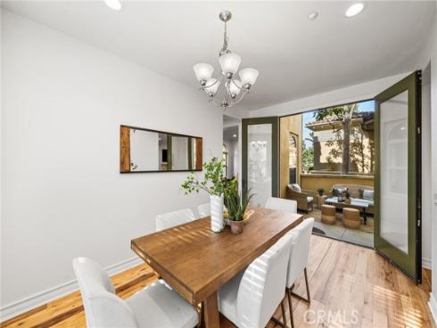 97  Rinaldi  , Irvine, CA