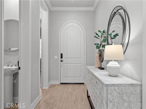 113  Wanderer  , Irvine, CA