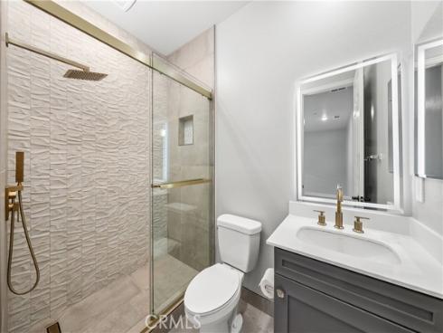 113  Wanderer  , Irvine, CA