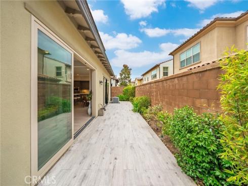 113  Wanderer  , Irvine, CA