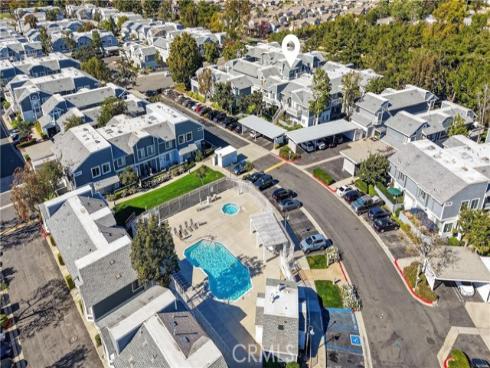 30  Remington  , Irvine, CA