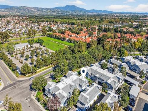 30  Remington  , Irvine, CA