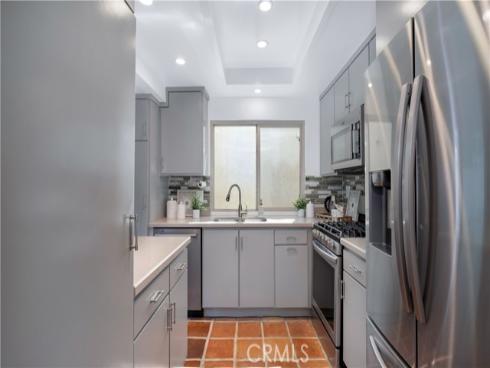 3  Varesa  , Irvine, CA