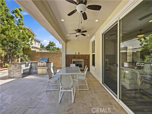 219  Compass  , Irvine, CA