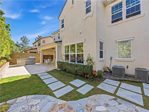 219  Compass  , Irvine, CA