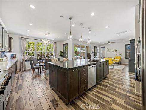 219  Compass  , Irvine, CA