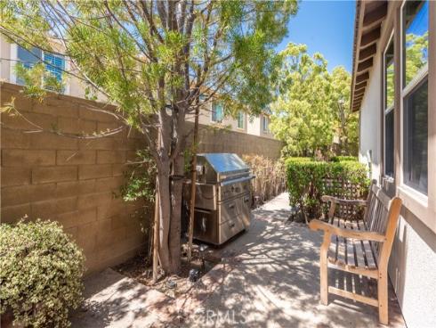 181  Compass  , Irvine, CA