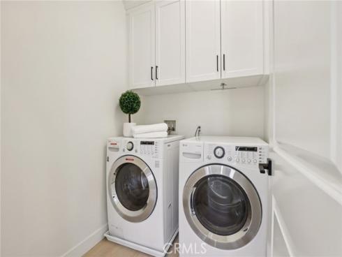 24  Maycrest  , Irvine, CA