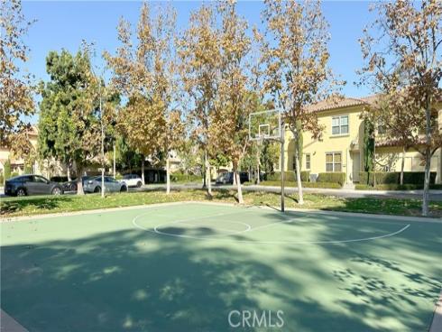 24  Maycrest  , Irvine, CA