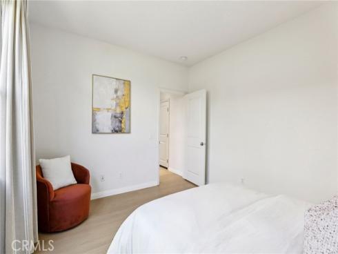 37  Donovan  , Irvine, CA