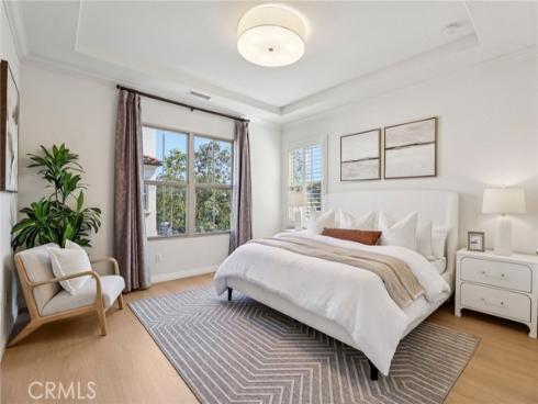 37  Donovan  , Irvine, CA