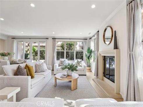 37  Donovan  , Irvine, CA