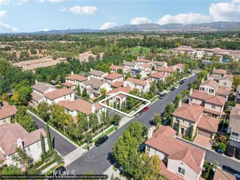 37  Donovan  , Irvine, CA