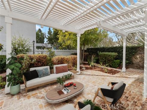 2  Garden Gate   Lane, Irvine, CA