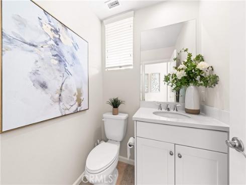 109  Bumblebee  , Irvine, CA