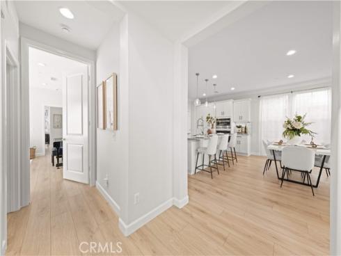 109  Bumblebee  , Irvine, CA