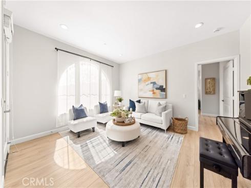 109  Bumblebee  , Irvine, CA