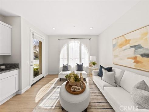 109  Bumblebee  , Irvine, CA