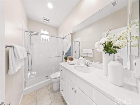 109  Bumblebee  , Irvine, CA