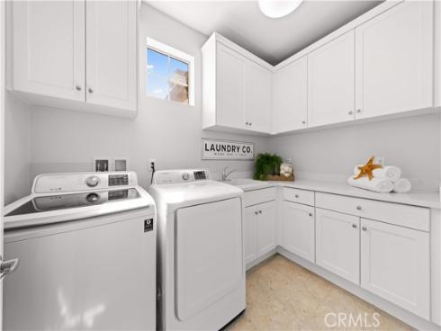 109  Bumblebee  , Irvine, CA