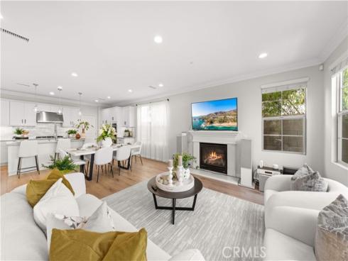 109  Bumblebee  , Irvine, CA