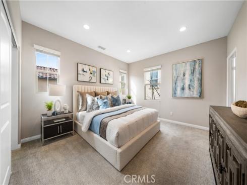 102  Yellow Pine  , Irvine, CA