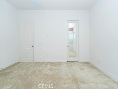 275  Lynx  , Irvine, CA