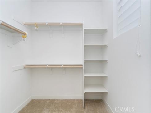 275  Lynx  , Irvine, CA