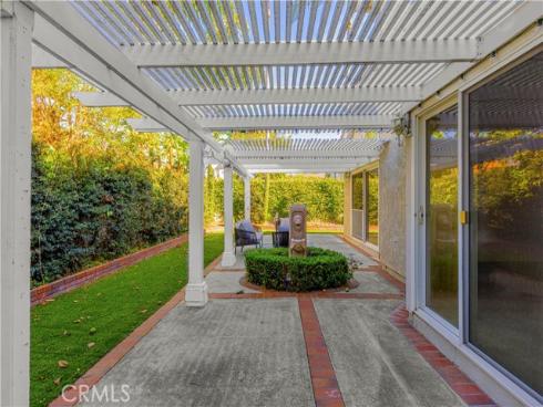 18  Eden  , Irvine, CA