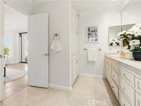 18  Eden  , Irvine, CA