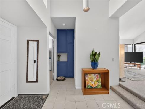 10  Pinewood  , Irvine, CA