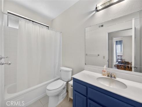 10  Pinewood  , Irvine, CA