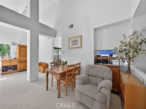 10  Pinewood  , Irvine, CA