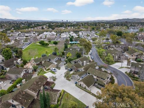 10  Pinewood  , Irvine, CA