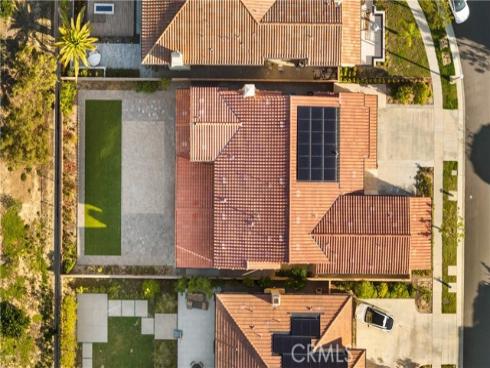 221  Clear Fls  , Irvine, CA