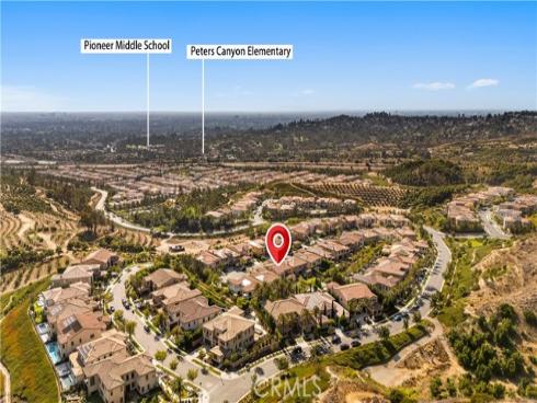 221  Clear Fls  , Irvine, CA