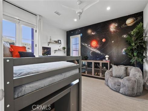 103  Vigna  , Irvine, CA