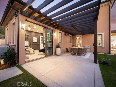 103  Vigna  , Irvine, CA