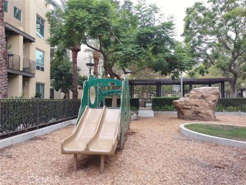 2412  Nolita  , Irvine, CA