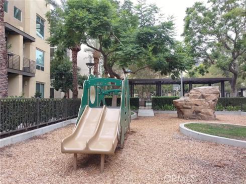 2412  Nolita  , Irvine, CA