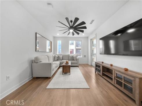 2412  Nolita  , Irvine, CA