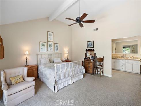 23  Rainbow Falls  , Irvine, CA