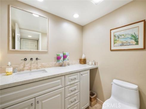 23  Rainbow Falls  , Irvine, CA