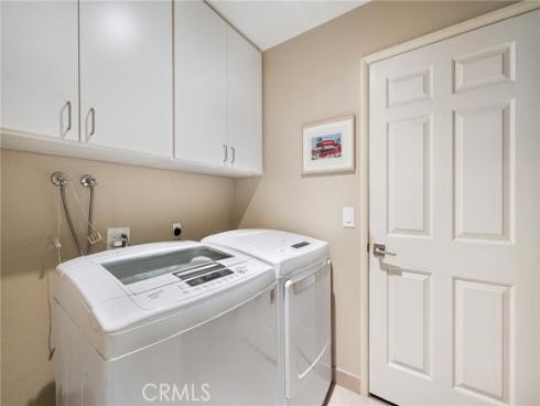 23  Rainbow Falls  , Irvine, CA