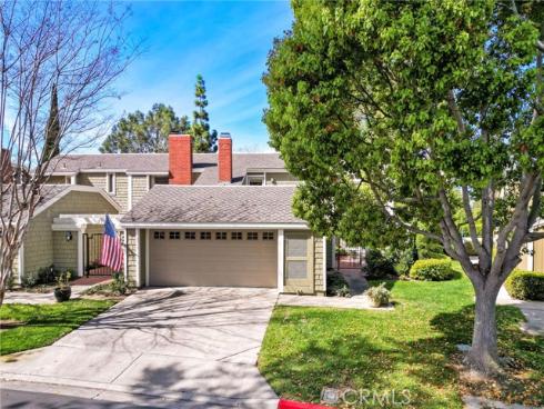 23  Rainbow Falls  , Irvine, CA