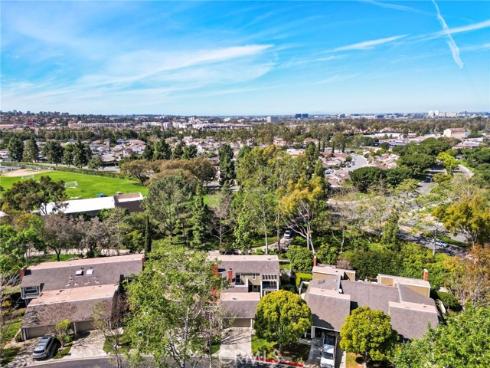 23  Rainbow Falls  , Irvine, CA